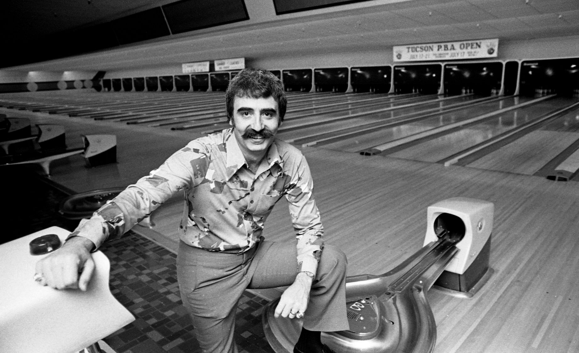 Golden Pin Lanes bowling in Tucson